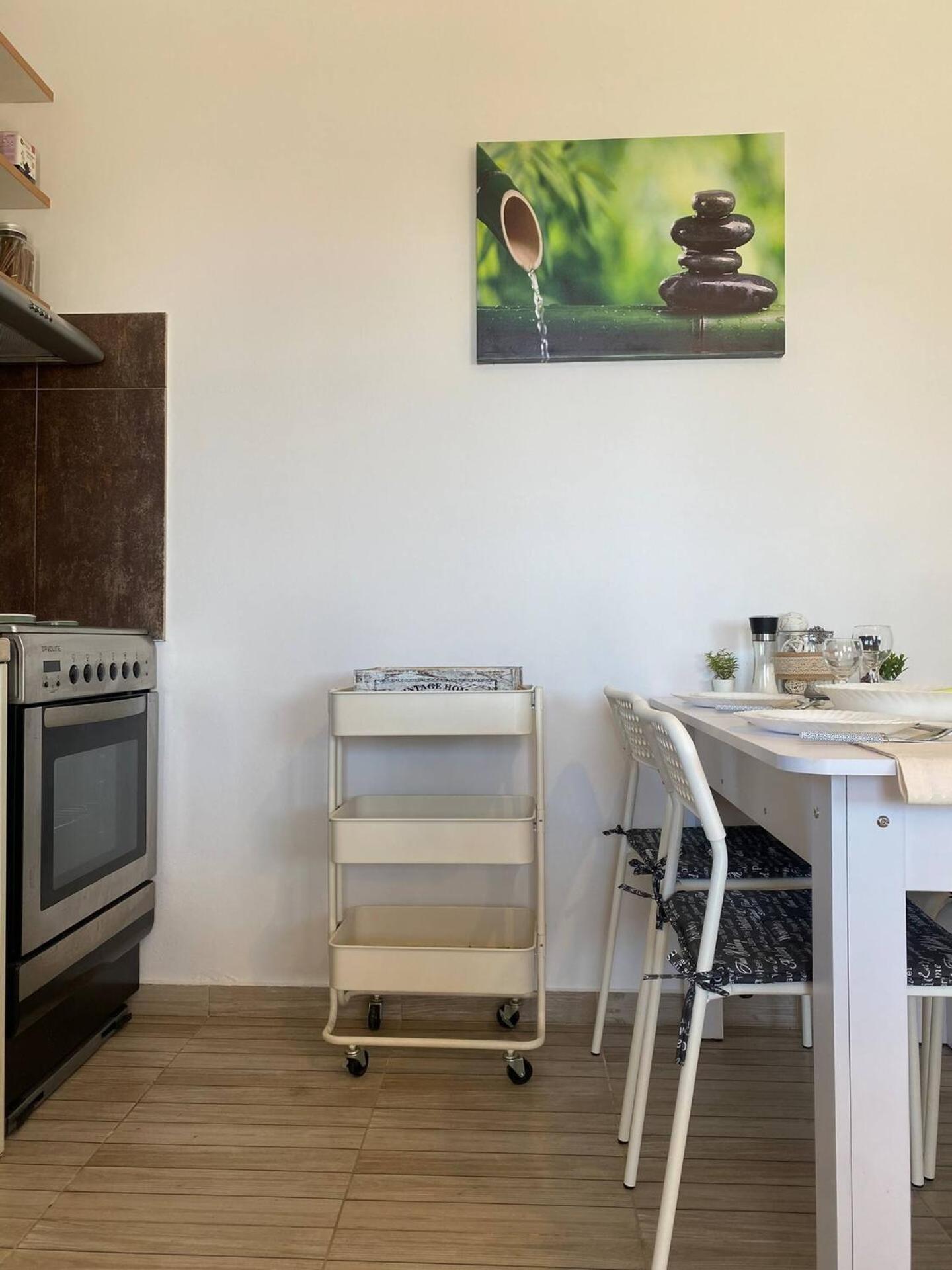 Zen Seaside Apartment Каламаки Екстериор снимка
