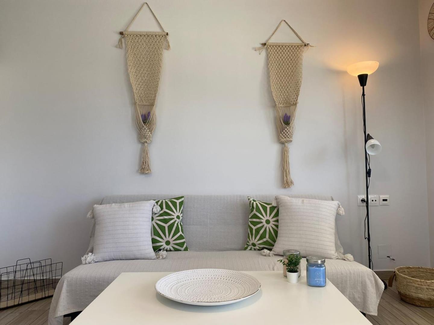 Zen Seaside Apartment Каламаки Екстериор снимка